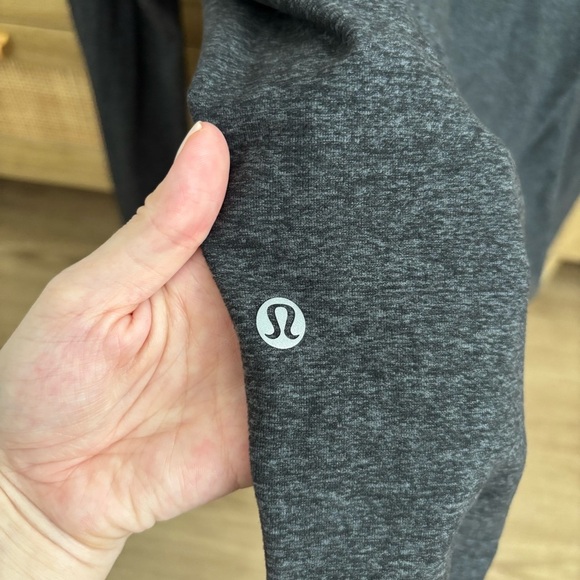 Lululemon Athletica Soft Jersey Half Zip Men - Picture 5 of 5